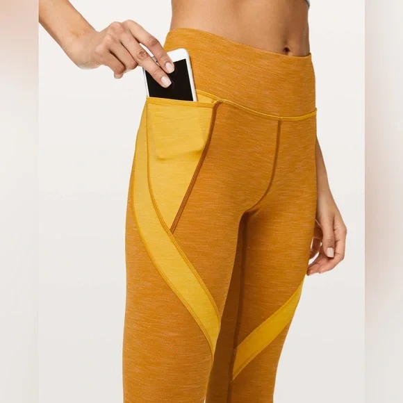 🎯Lululemon Early Extension High-Rise Tight 28" Size 2 - Picture 3 of 13